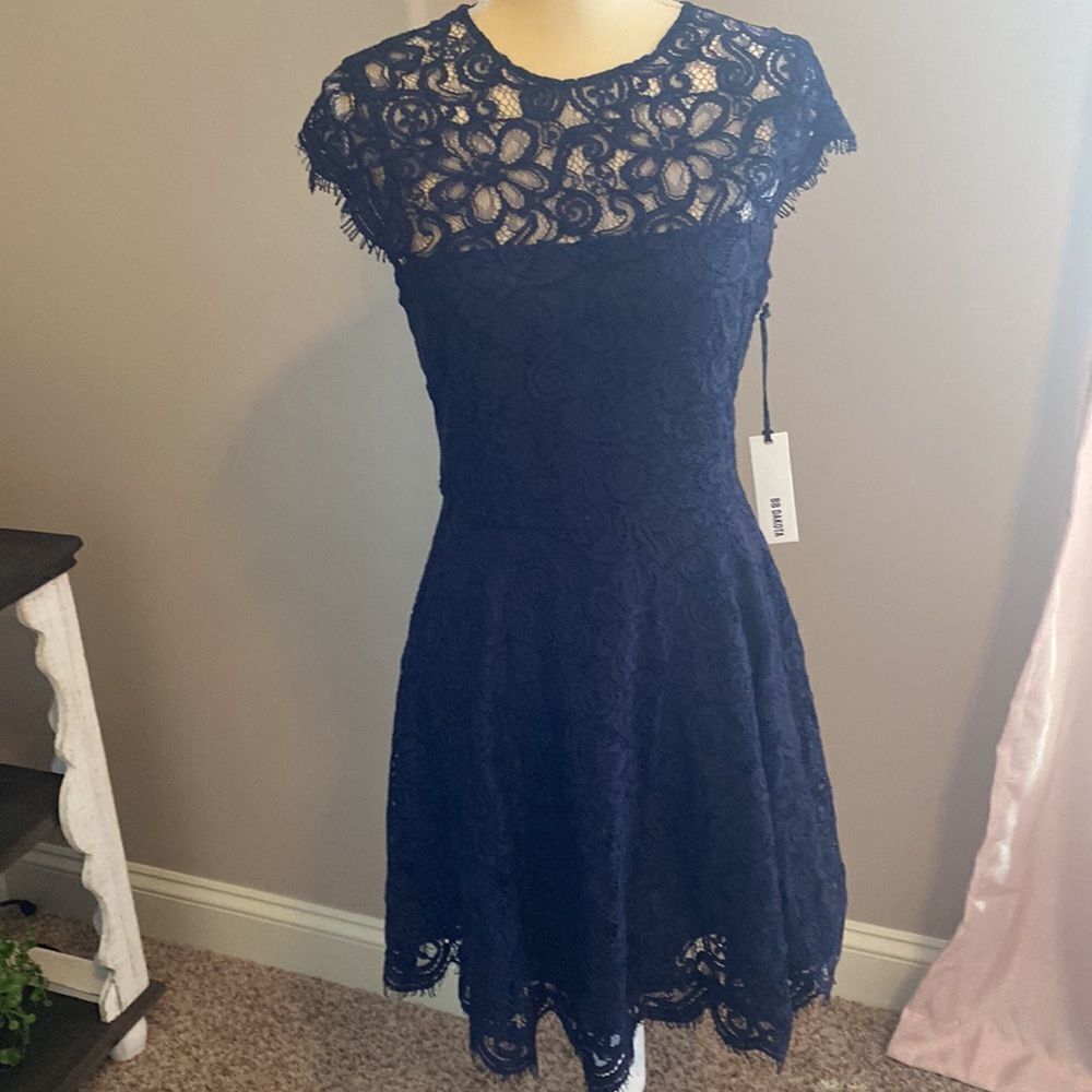 BB Dakota Navy Lace Dress Size 6